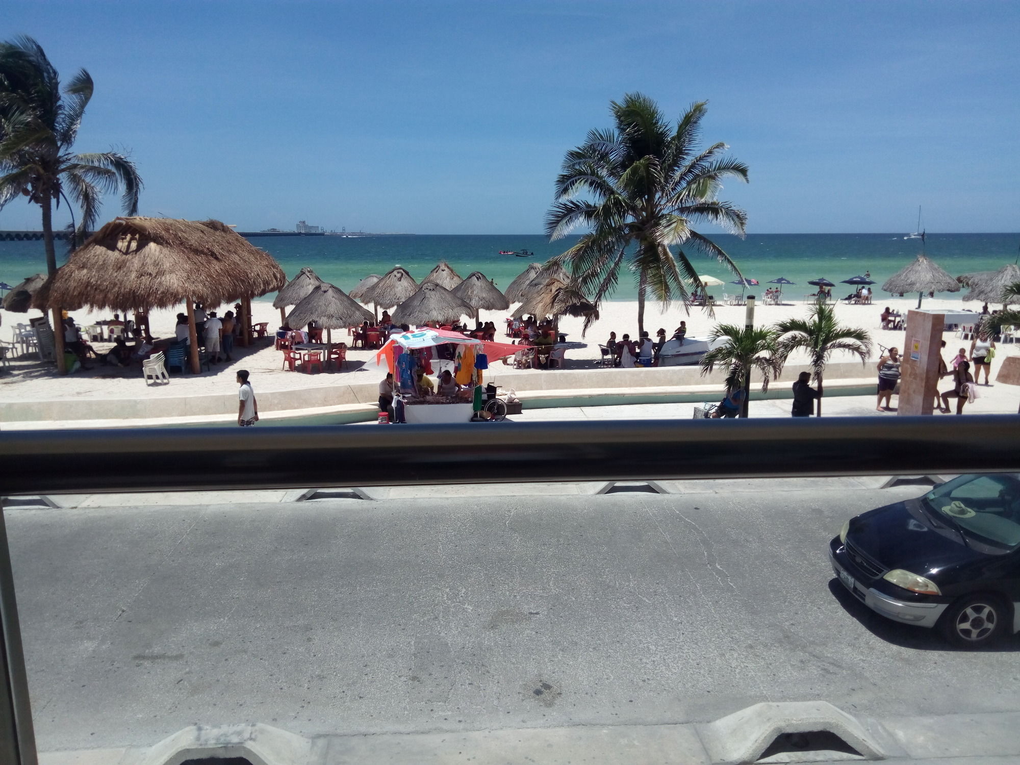 Playa Linda Hotel Прогресо Екстериор снимка